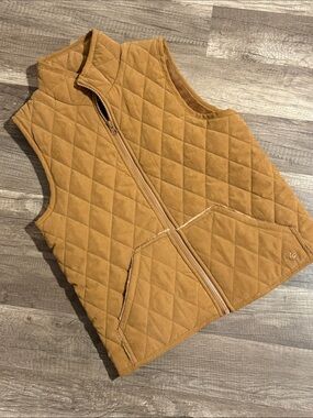 American Widgeon Quilted Barn Vest in Camel/Tan